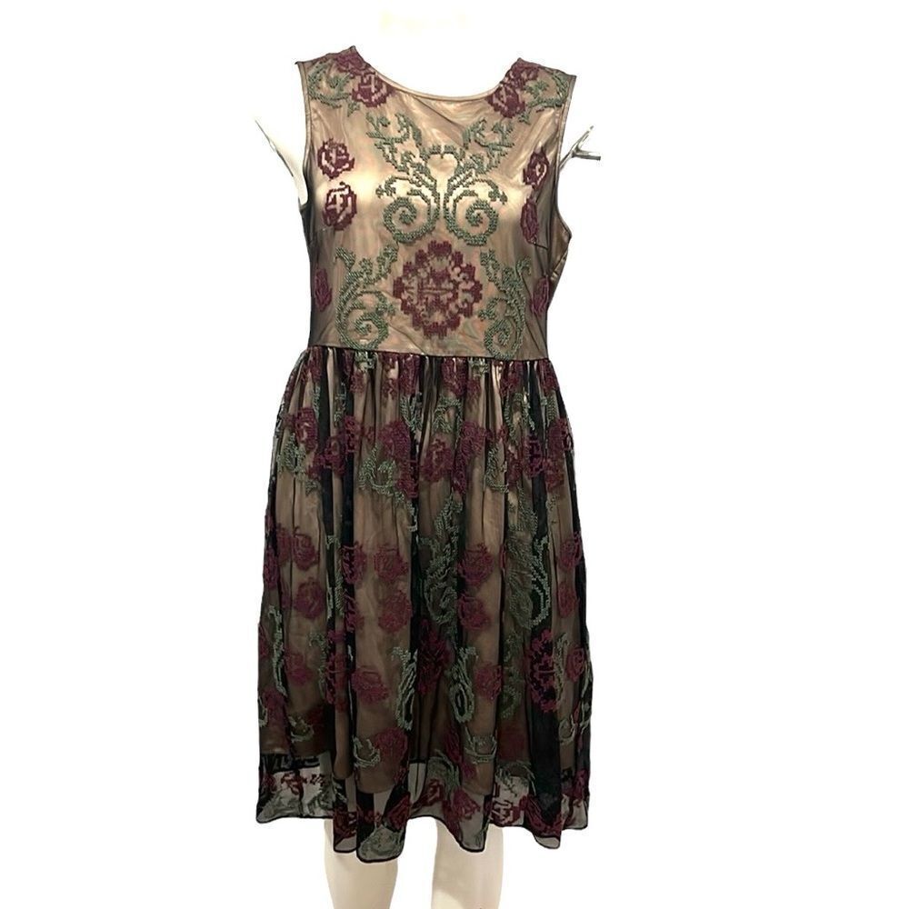 Sundance black sheer embroidered fit and flare sleeveless dress size 8
